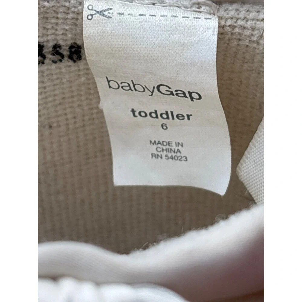 Baby Gap Faux‎ Fur Bow Boots, Size 6 Toddler